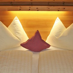 Pension Firn Sepp – Zimmer – Mauterndorf – Salzburger Land – Liebeszimmer
