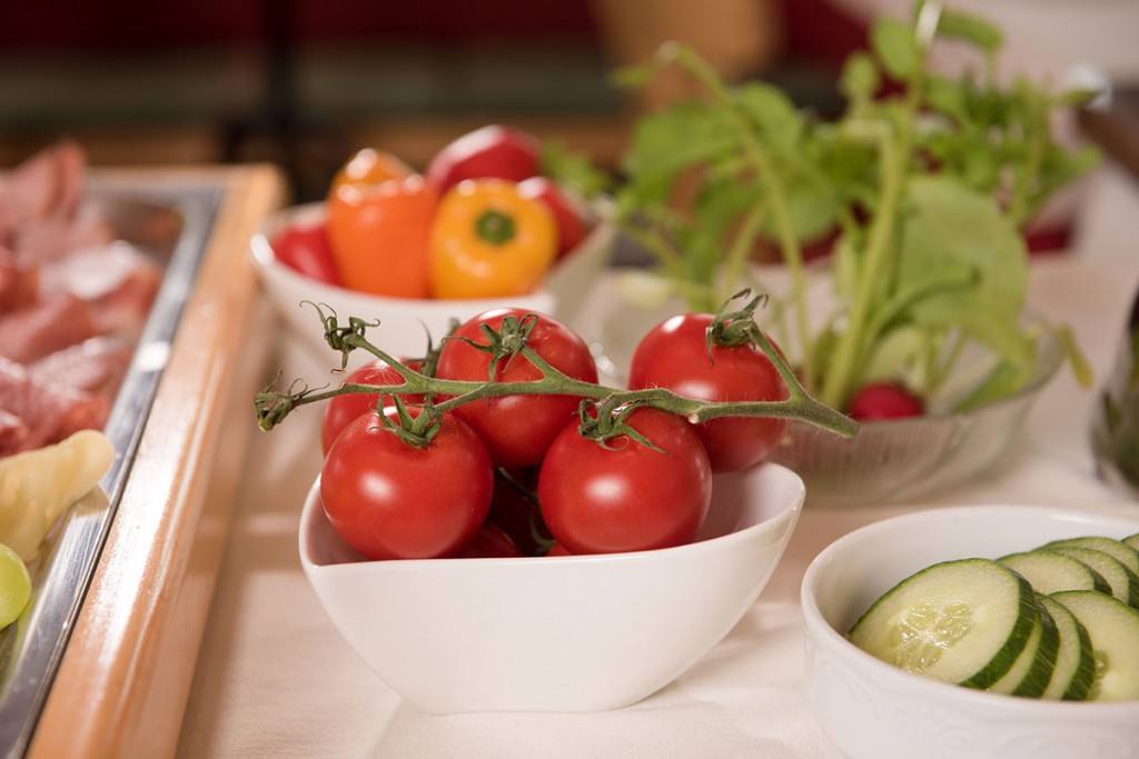 Frühstücksbuffet in der Pension Firn Sepp in Mauterndorf