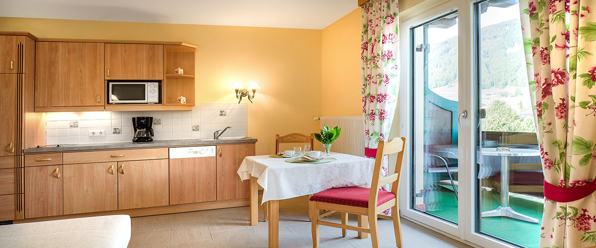 Ferienwohnung Gartenblick - Pension Firn Sepp, Ferienwohnungen in Mauterndorf