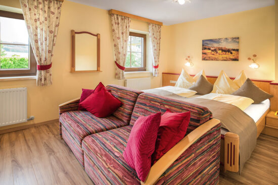 Ferienwohnung Gartenblick - Pension Firn Sepp, Ferienwohnungen in Mauterndorf